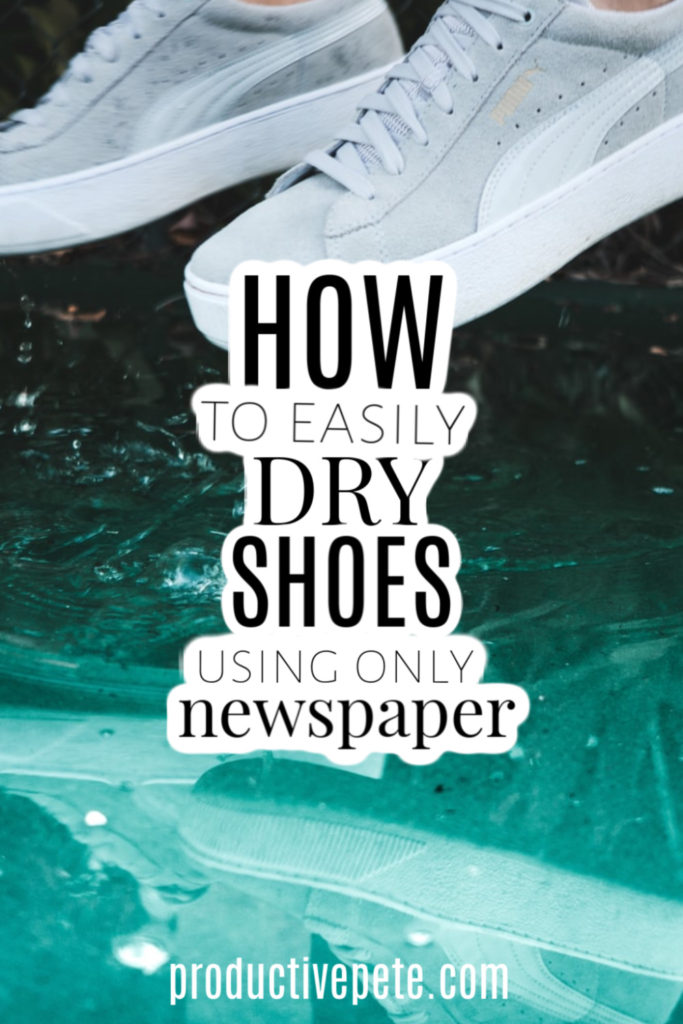 How to easily dry shoes using only newspaper